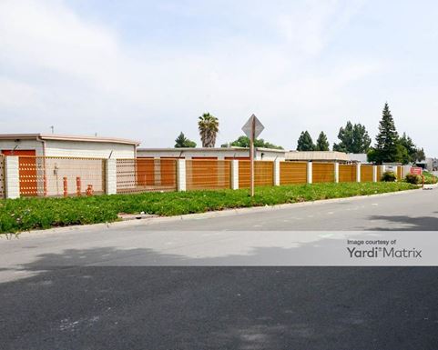 Source URL: https://cdnsc.rentcafe.com/dmslivecafe/3/1063988/1063988-1-2.jpg?width=-1&height=385&quality=80