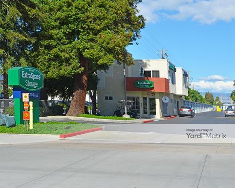 Source URL: https://cdnsc.rentcafe.com/dmslivecafe/3/1063993/1063993-1-3.jpg?width=-1&height=385&quality=80