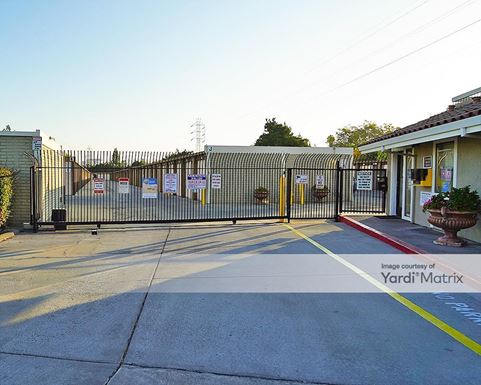 Source URL: https://cdnsc.rentcafe.com/dmslivecafe/3/1063995/1063995-1-2.jpg?width=-1&height=385&quality=80