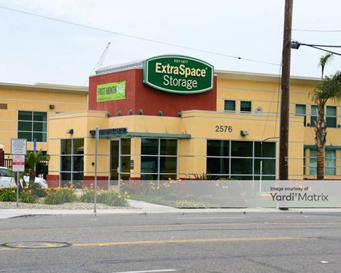 Source URL: https://cdnsc.rentcafe.com/dmslivecafe/3/1063998/1063998-1-5.jpg?width=-1&height=385&quality=80