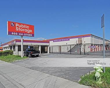 Storage Units for Rent available at 1841 East Bayshore Road, Redwood City, CA 94063