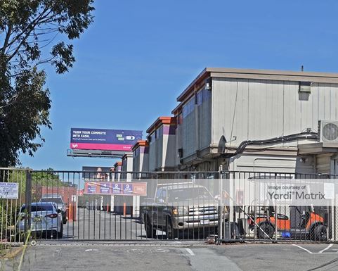 Source URL: https://cdnsc.rentcafe.com/dmslivecafe/3/1064024/1064024-1-2.jpg?width=-1&height=385&quality=80