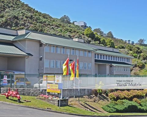 Source URL: https://cdnsc.rentcafe.com/dmslivecafe/3/1064027/1064027-1-4.jpg?width=-1&height=385&quality=80