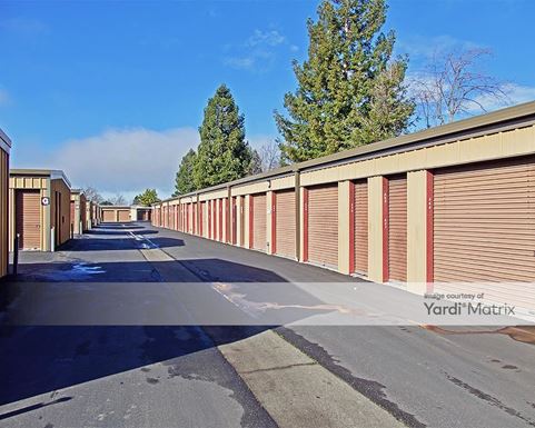 Source URL: https://cdnsc.rentcafe.com/dmslivecafe/3/1064033/1064033-1-3.jpg?width=-1&height=385&quality=80