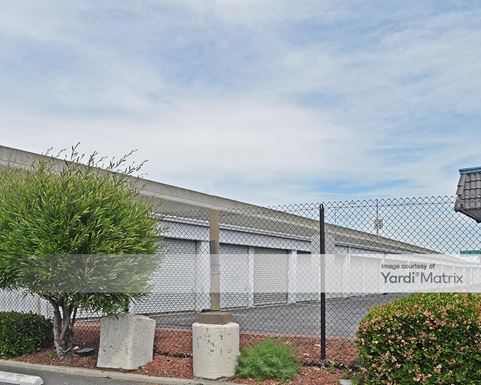 Source URL: https://cdnsc.rentcafe.com/dmslivecafe/3/1064038/1064038-1-5.jpg?width=-1&height=385&quality=80