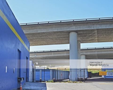 Source URL: https://cdnsc.rentcafe.com/dmslivecafe/3/1064046/1064046-1-4.jpg?width=-1&height=385&quality=80