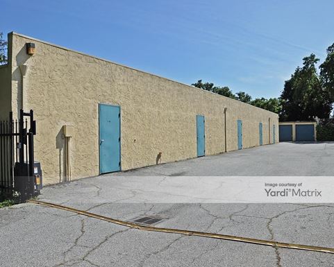 Source URL: https://cdnsc.rentcafe.com/dmslivecafe/3/1064053/1064053-1-3.jpg?width=-1&height=385&quality=80