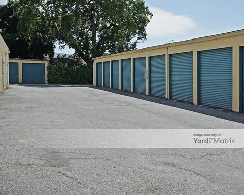 Source URL: https://cdnsc.rentcafe.com/dmslivecafe/3/1064053/1064053-1-5.jpg?width=-1&height=385&quality=80