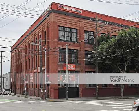 Source URL: https://cdnsc.rentcafe.com/dmslivecafe/3/1064058/1064058-1-2.jpg?width=-1&height=385&quality=80