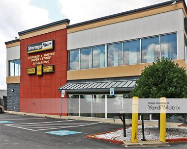 Storage Units for Rent available at 2445 Crain Hwy, Waldorf, MD 20601