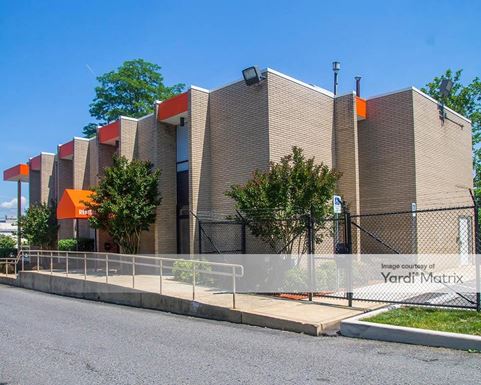 Source URL: https://cdnsc.rentcafe.com/dmslivecafe/3/1064074/1064074-1-2.jpg?width=-1&height=385&quality=80