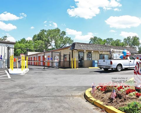 Source URL: https://cdnsc.rentcafe.com/dmslivecafe/3/1064076/1064076-1-2.jpg?width=-1&height=385&quality=80