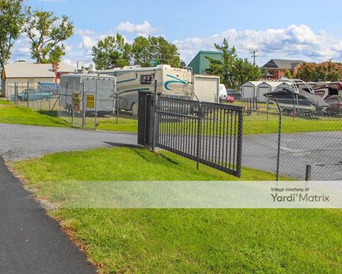 Source URL: https://cdnsc.rentcafe.com/dmslivecafe/3/1064088/1064088-1-6.jpg?width=-1&height=385&quality=80