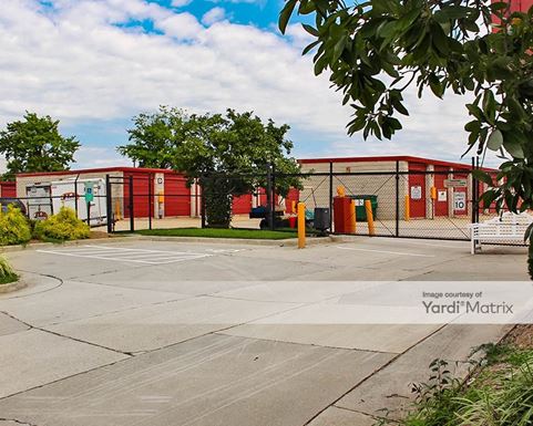 Source URL: https://cdnsc.rentcafe.com/dmslivecafe/3/1064091/1064091-1-2.jpg?width=-1&height=385&quality=80