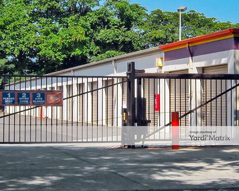 Source URL: https://cdnsc.rentcafe.com/dmslivecafe/3/1064095/1064095-1-2.jpg?width=-1&height=385&quality=80