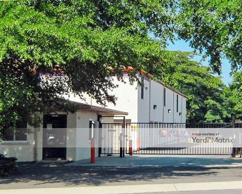 Source URL: https://cdnsc.rentcafe.com/dmslivecafe/3/1064095/1064095-1-4.jpg?width=-1&height=385&quality=80