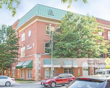 Storage Units for Rent available at 3000 10th Street North, Arlington, VA 22201