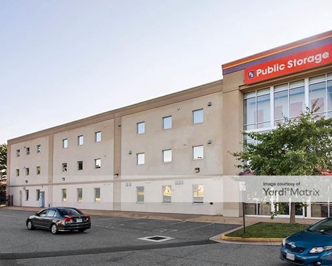 Source URL: https://cdnsc.rentcafe.com/dmslivecafe/3/1064121/1064121-1-4.jpg?width=-1&height=385&quality=80