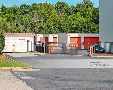 Source URL: https://cdnsc.rentcafe.com/dmslivecafe/3/1064123/1064123-1-3.jpg?width=-1&height=385&quality=80