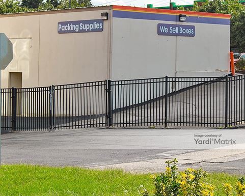 Source URL: https://cdnsc.rentcafe.com/dmslivecafe/3/1064123/1064123-1-5.jpg?width=-1&height=385&quality=80