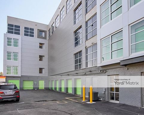 Source URL: https://cdnsc.rentcafe.com/dmslivecafe/3/1064126/1064126-1-2.jpg?width=-1&height=385&quality=80