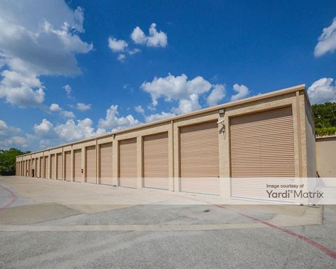 Source URL: https://cdnsc.rentcafe.com/dmslivecafe/3/1064149/1064149-1-2.jpg?width=-1&height=385&quality=80