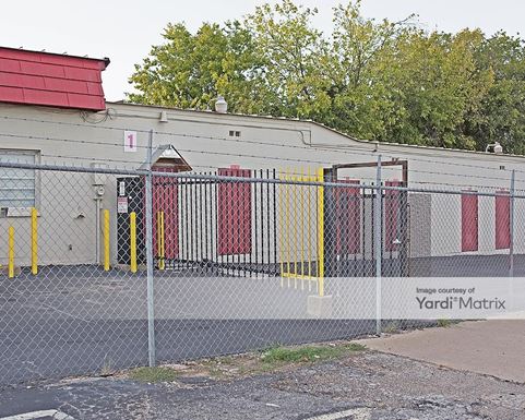 Source URL: https://cdnsc.rentcafe.com/dmslivecafe/3/1064152/1064152-1-4.jpg?width=-1&height=385&quality=80