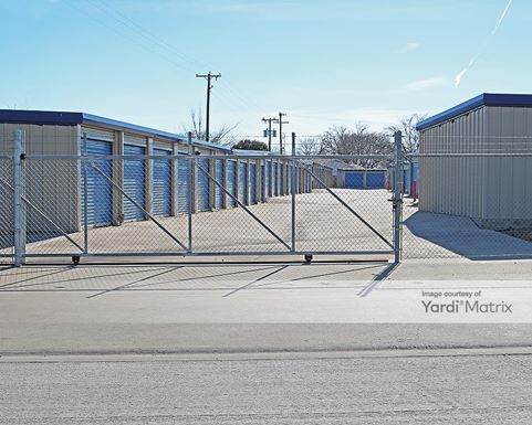 Source URL: https://cdnsc.rentcafe.com/dmslivecafe/3/1064161/1064161-1-10.jpg?width=-1&height=385&quality=80