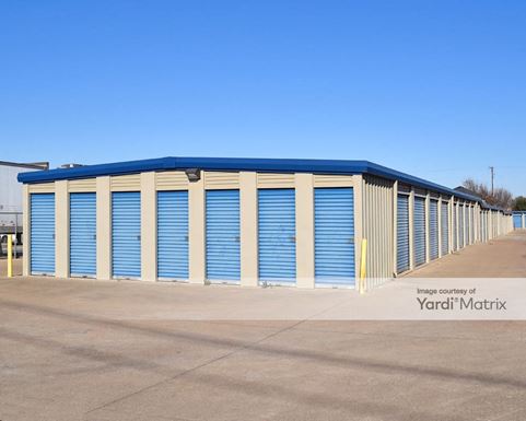 Source URL: https://cdnsc.rentcafe.com/dmslivecafe/3/1064161/1064161-1-2.jpg?width=-1&height=385&quality=80