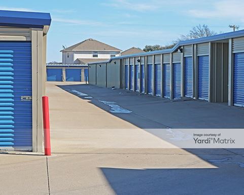 Source URL: https://cdnsc.rentcafe.com/dmslivecafe/3/1064161/1064161-1-8.jpg?width=-1&height=385&quality=80