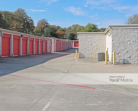 Source URL: https://cdnsc.rentcafe.com/dmslivecafe/3/1064164/1064164-1-5.jpg?width=-1&height=385&quality=80