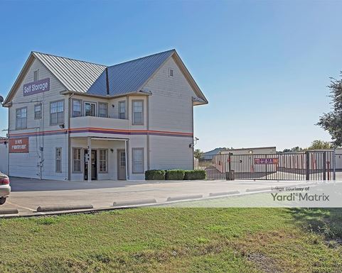 Source URL: https://cdnsc.rentcafe.com/dmslivecafe/3/1064175/1064175-1-3.jpg?width=-1&height=385&quality=80