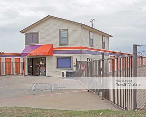 Source URL: https://cdnsc.rentcafe.com/dmslivecafe/3/1064178/1064178-1-2.jpg?width=-1&height=385&quality=80