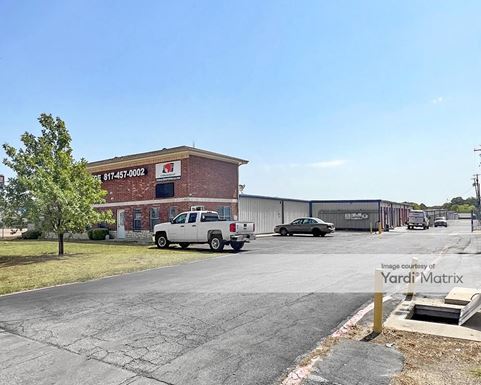 Source URL: https://cdnsc.rentcafe.com/dmslivecafe/3/1064191/1064191-1-4.jpg?width=-1&height=385&quality=80