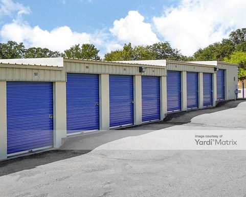 Source URL: https://cdnsc.rentcafe.com/dmslivecafe/3/1064203/1064203-1-3.jpg?width=-1&height=385&quality=80