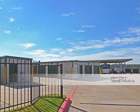 Source URL: https://cdnsc.rentcafe.com/dmslivecafe/3/1064207/1064207-1-5.jpg?width=-1&height=385&quality=80