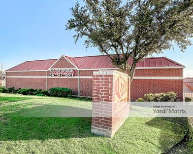 Storage Units for Rent available at 5624 Basswood Blvd, Fort Worth, TX 76137