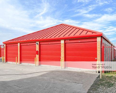 Source URL: https://cdnsc.rentcafe.com/dmslivecafe/3/1064210/1064210-1-3.jpg?width=-1&height=385&quality=80