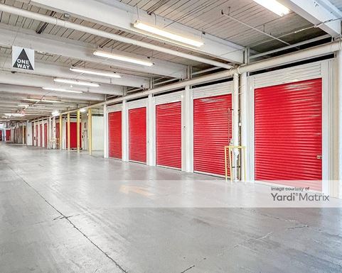 Source URL: https://cdnsc.rentcafe.com/dmslivecafe/3/1064226/1064226-1-2.jpg?width=-1&height=385&quality=80