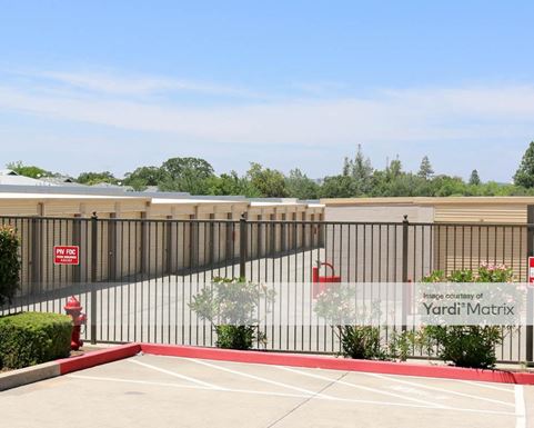 Source URL: https://cdnsc.rentcafe.com/dmslivecafe/3/1064238/1064238-1-2.jpg?width=-1&height=385&quality=80