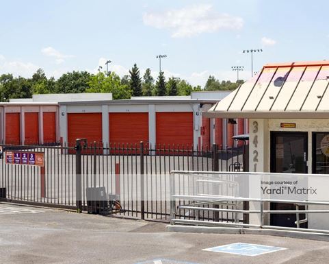 Source URL: https://cdnsc.rentcafe.com/dmslivecafe/3/1064241/1064241-1-2.jpg?width=-1&height=385&quality=80