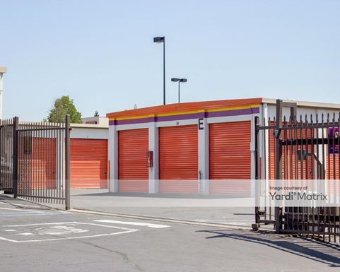 Source URL: https://cdnsc.rentcafe.com/dmslivecafe/3/1064242/1064242-1-3.jpg?width=-1&height=385&quality=80