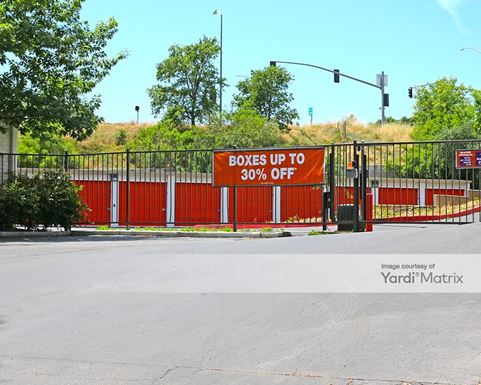 Source URL: https://cdnsc.rentcafe.com/dmslivecafe/3/1064244/1064244-1-3.jpg?width=-1&height=385&quality=80