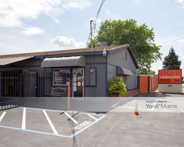 Storage Units for Rent available at 2718 Q Street, North Highlands, CA 95660