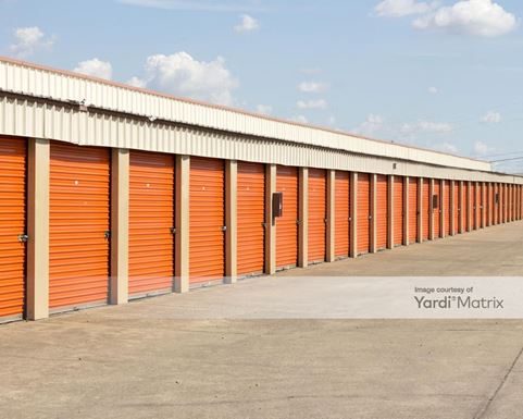 Source URL: https://cdnsc.rentcafe.com/dmslivecafe/3/1064252/1064252-1-3.jpg?width=-1&height=385&quality=80