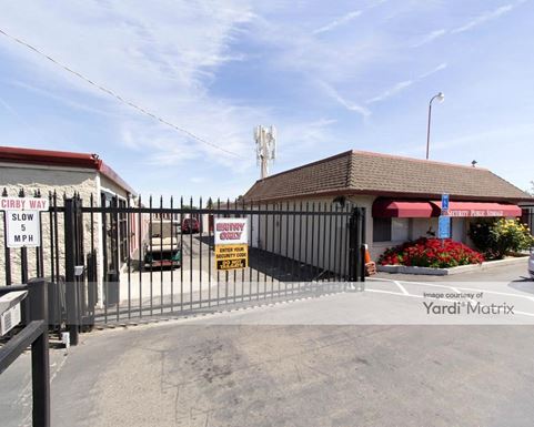 Source URL: https://cdnsc.rentcafe.com/dmslivecafe/3/1064254/1064254-1-3.jpg?width=-1&height=385&quality=80