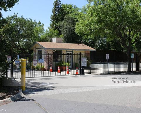 Source URL: https://cdnsc.rentcafe.com/dmslivecafe/3/1064258/1064258-1-3.jpg?width=-1&height=385&quality=80