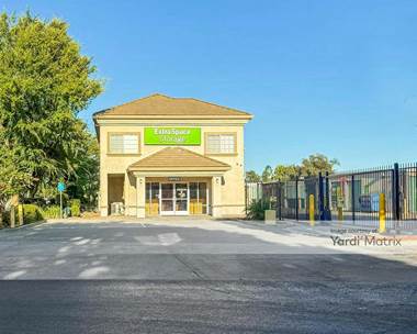 Storage Units for Rent available at 8960 Calvine Road, Elk Grove, CA 95829