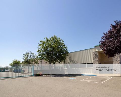 Source URL: https://cdnsc.rentcafe.com/dmslivecafe/3/1064276/1064276-1-5.jpg?width=-1&height=385&quality=80