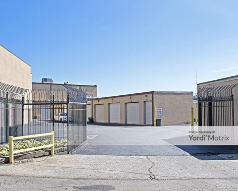 Source URL: https://cdnsc.rentcafe.com/dmslivecafe/3/1064293/1064293-1-4.jpg?width=-1&height=385&quality=80